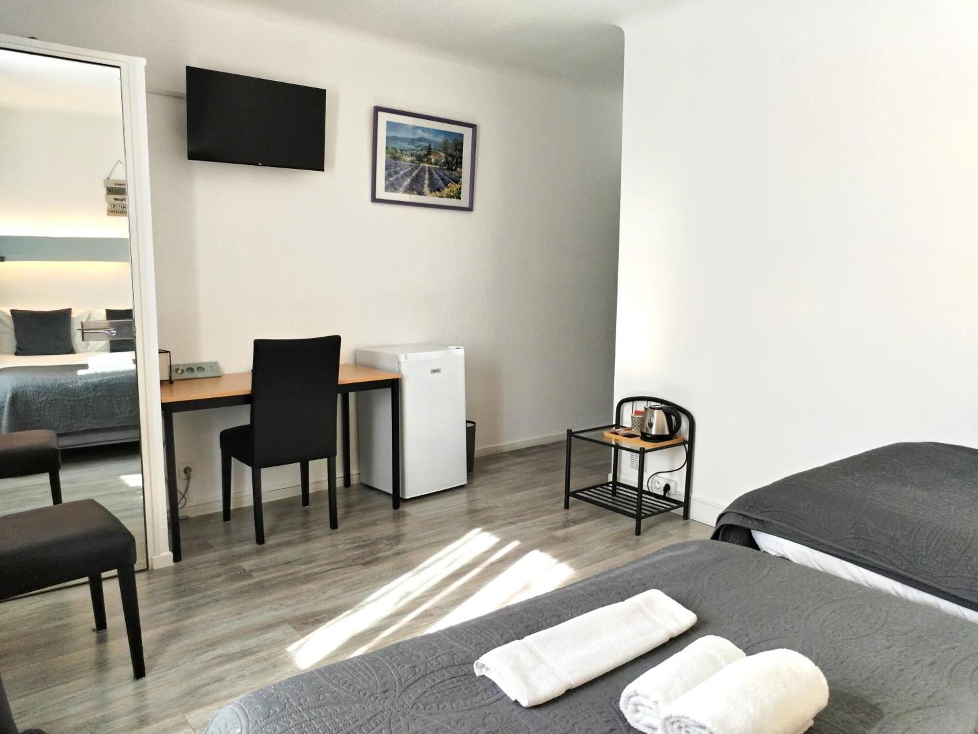 Hotel La Bastide D'Entraigues Ngoại thất bức ảnh
