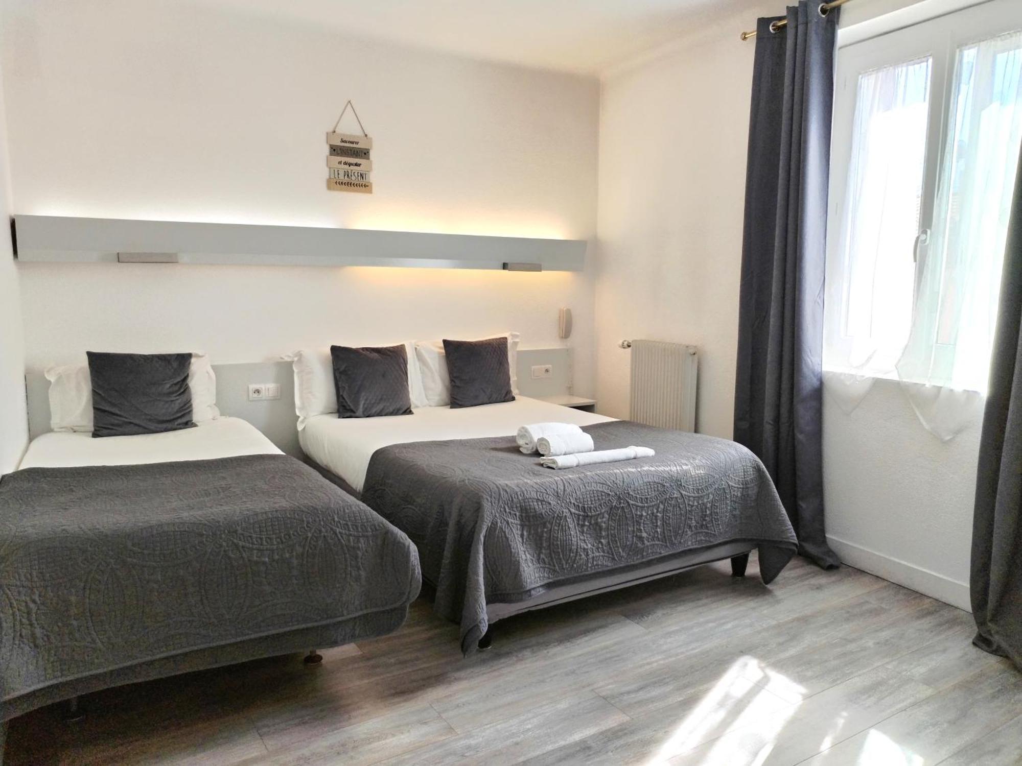 Hotel La Bastide D'Entraigues Ngoại thất bức ảnh