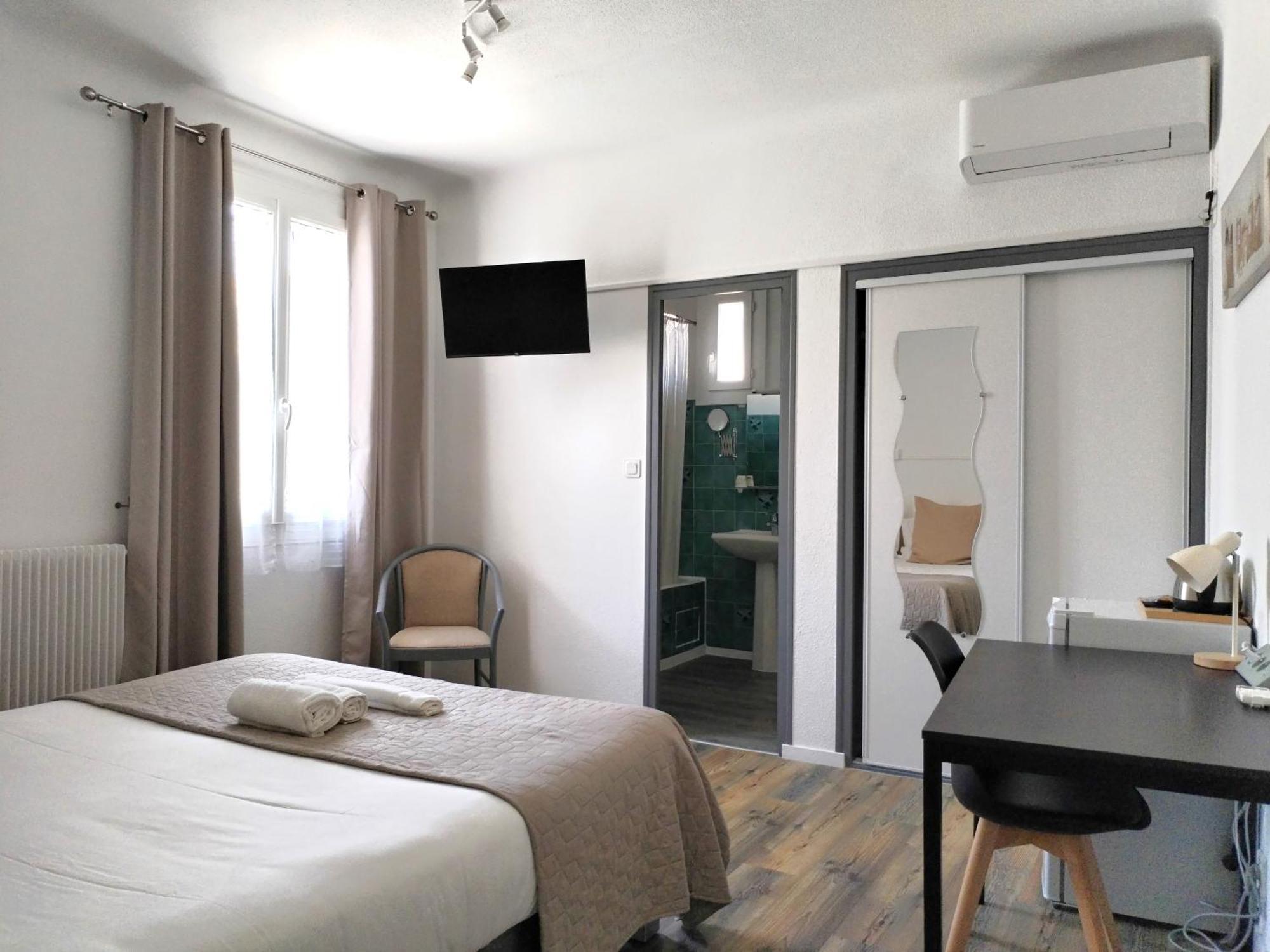 Hotel La Bastide D'Entraigues Ngoại thất bức ảnh